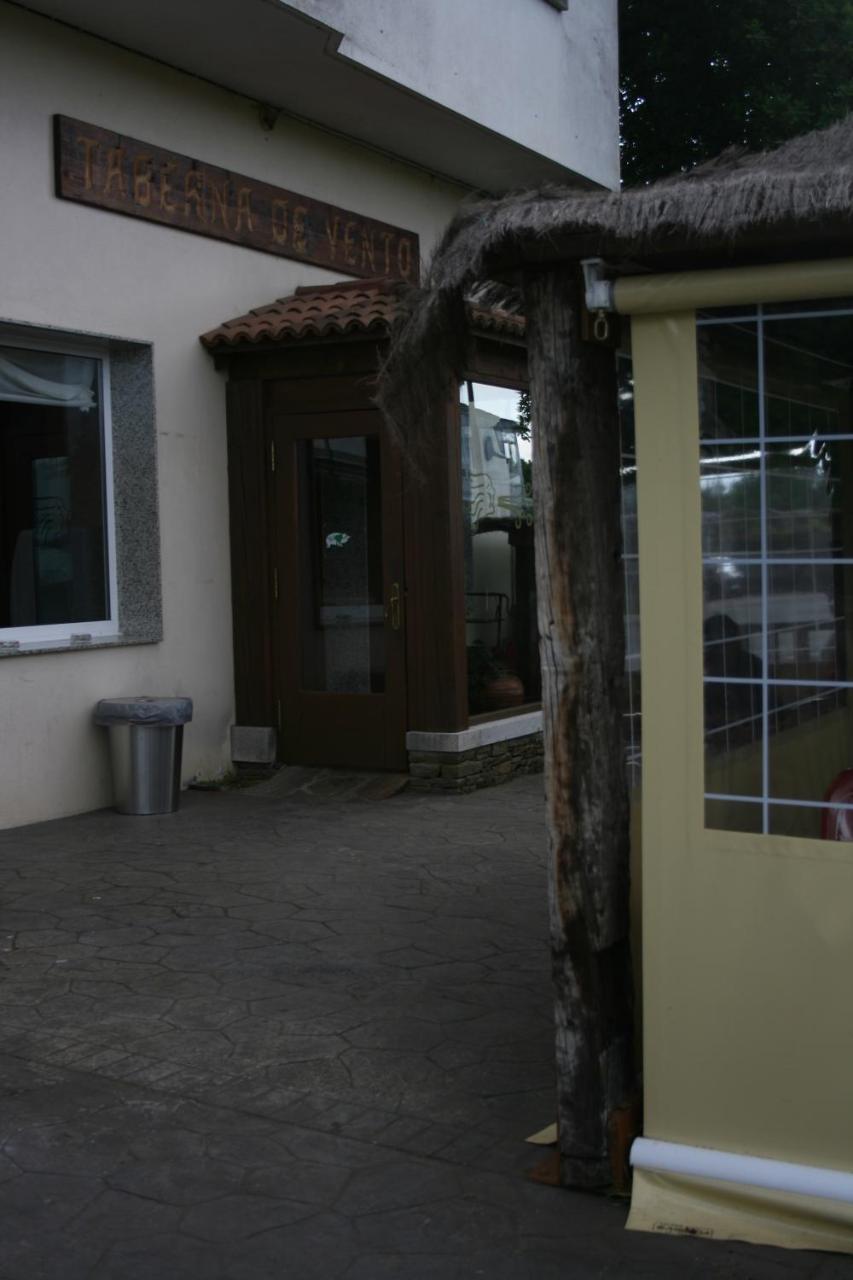 Hotel A Taberna De Vento Lalín Exterior foto